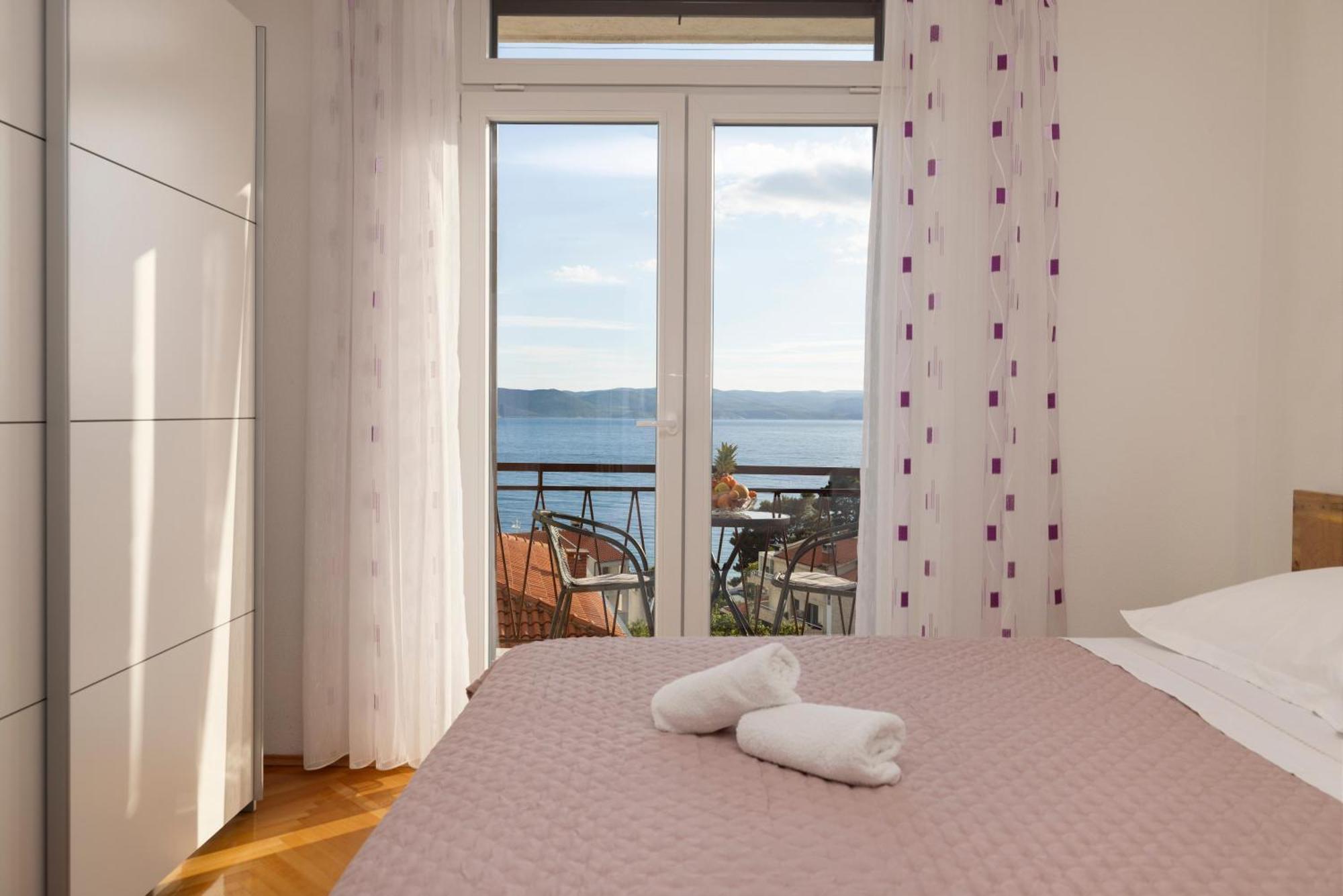 Apartments Niki Brela Eksteriør billede